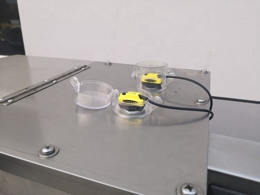 Customizable PLC Bottle Filling Machine 2500W For Lube Oil 48b/Min 11000ml